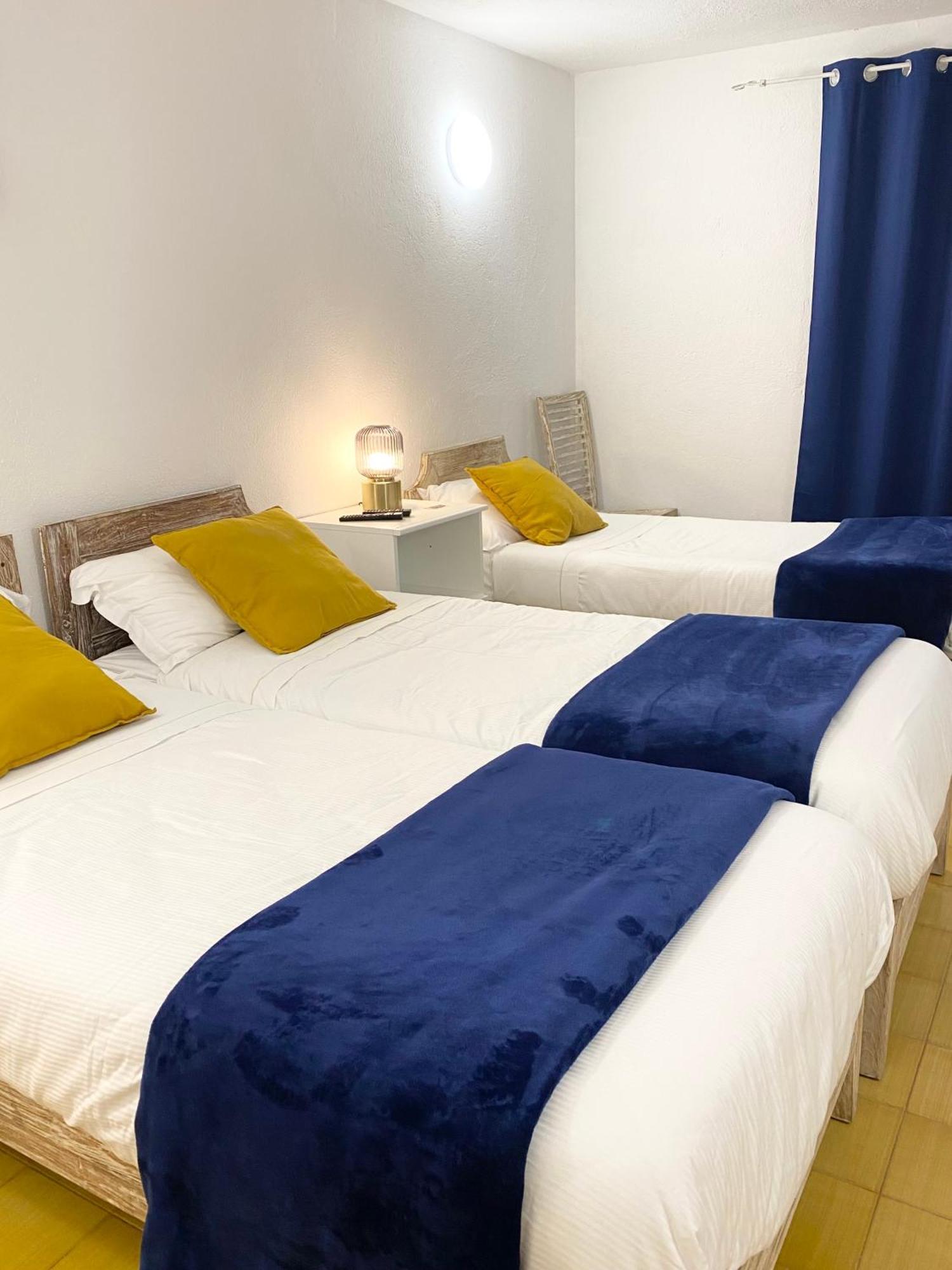 Cala Reale Rooms Marinella Marinella  Eksteriør bilde