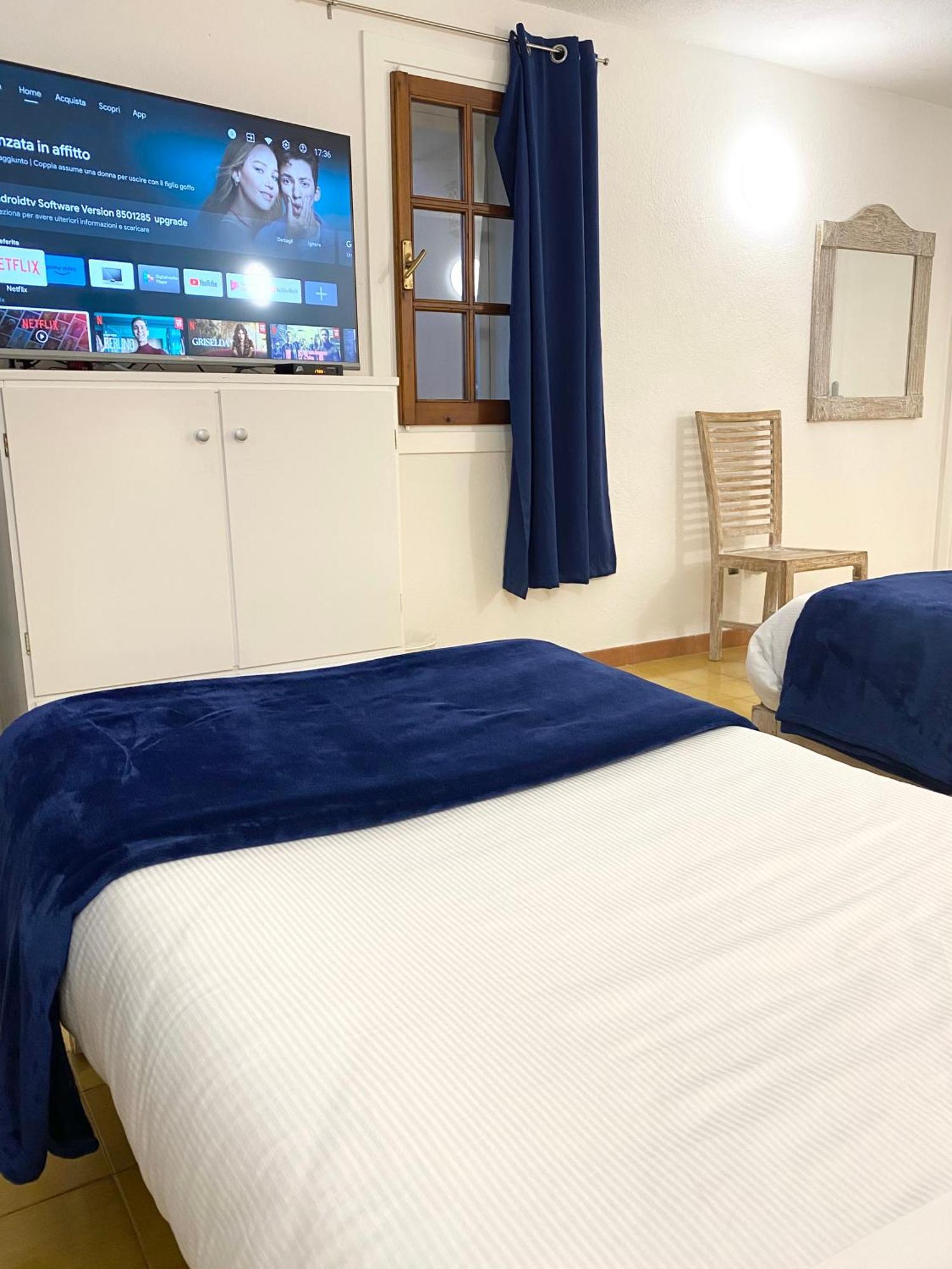 Cala Reale Rooms Marinella Marinella  Eksteriør bilde