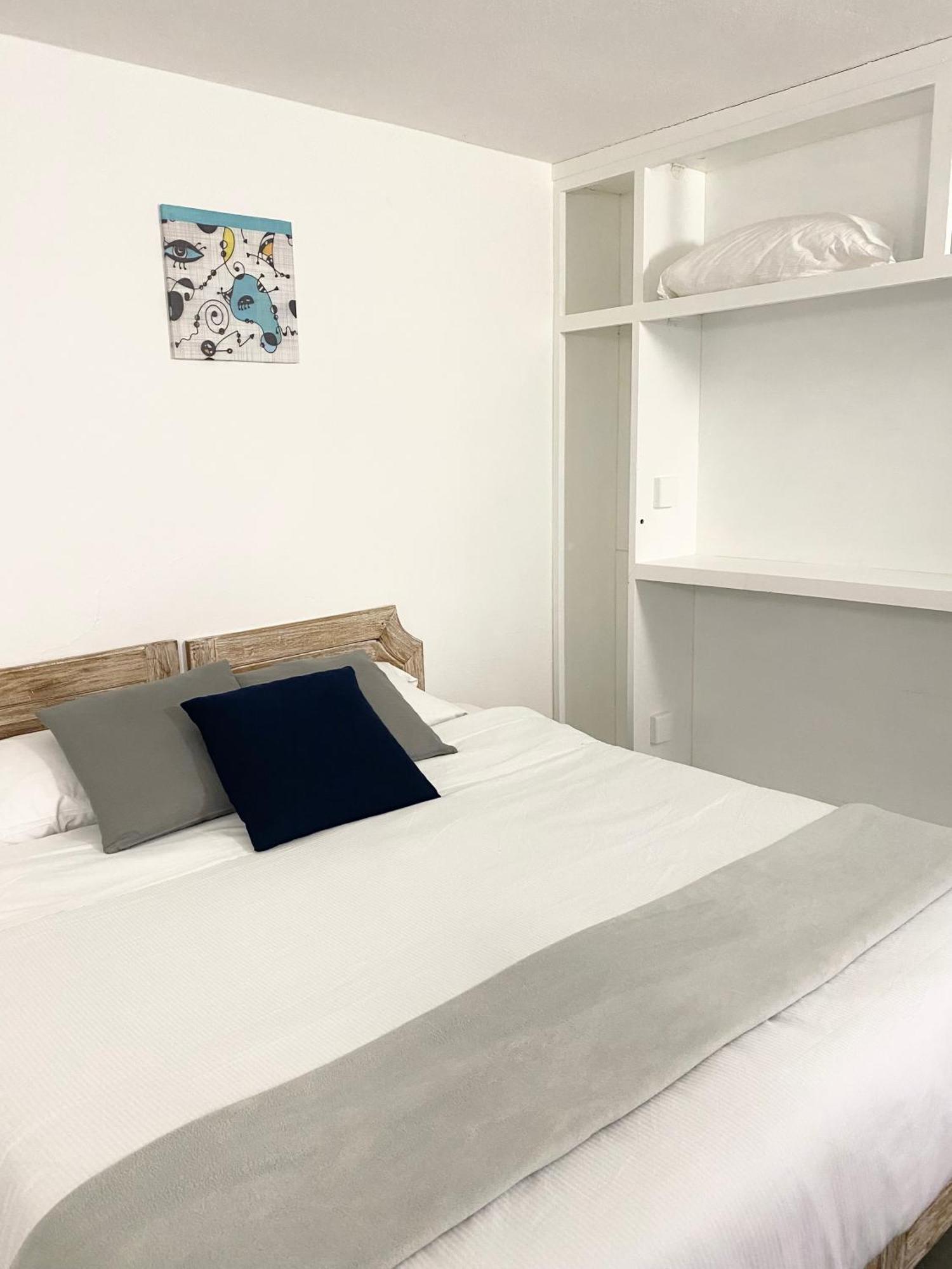 Cala Reale Rooms Marinella Marinella  Eksteriør bilde