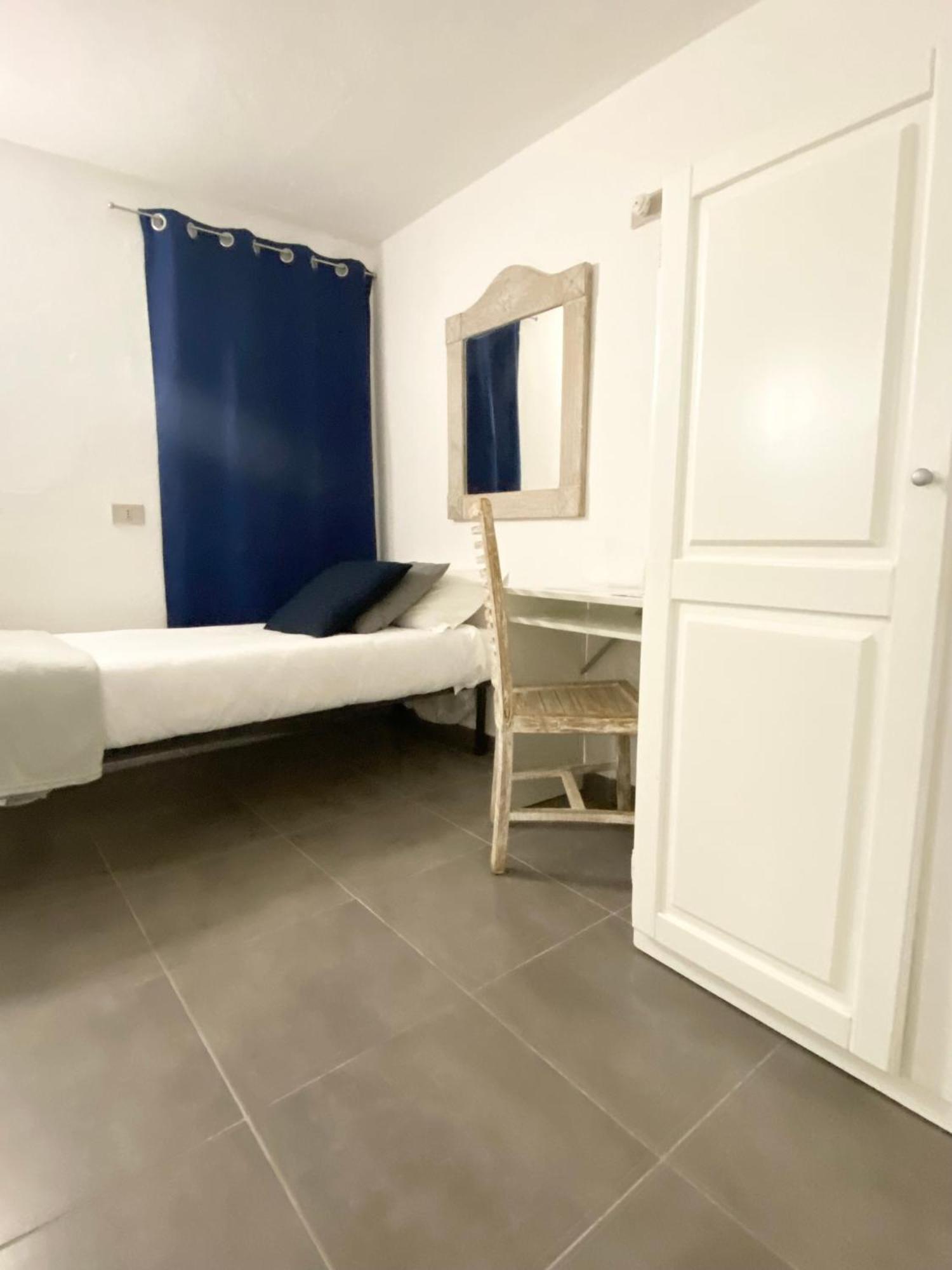 Cala Reale Rooms Marinella Marinella  Eksteriør bilde