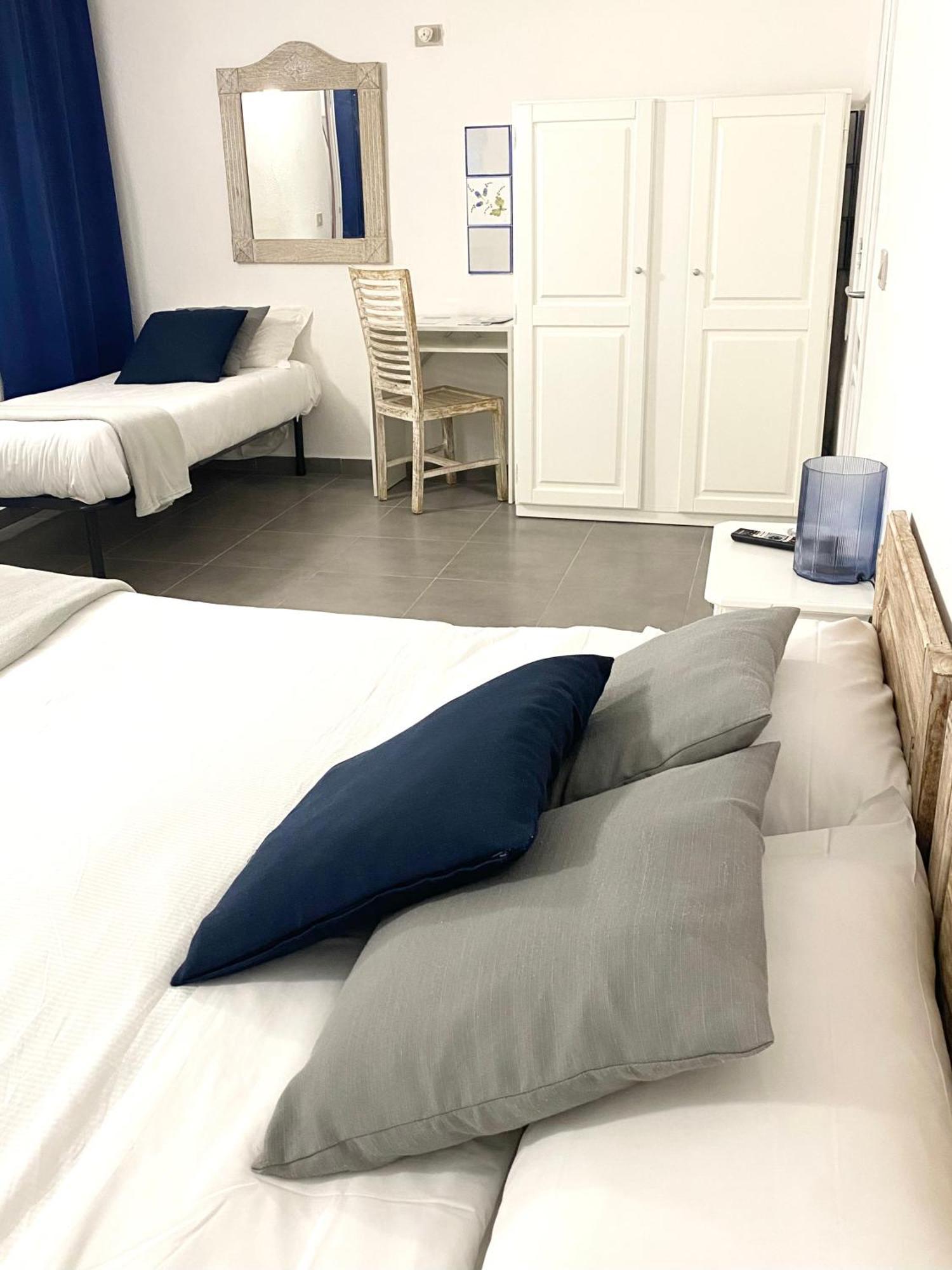 Cala Reale Rooms Marinella Marinella  Eksteriør bilde