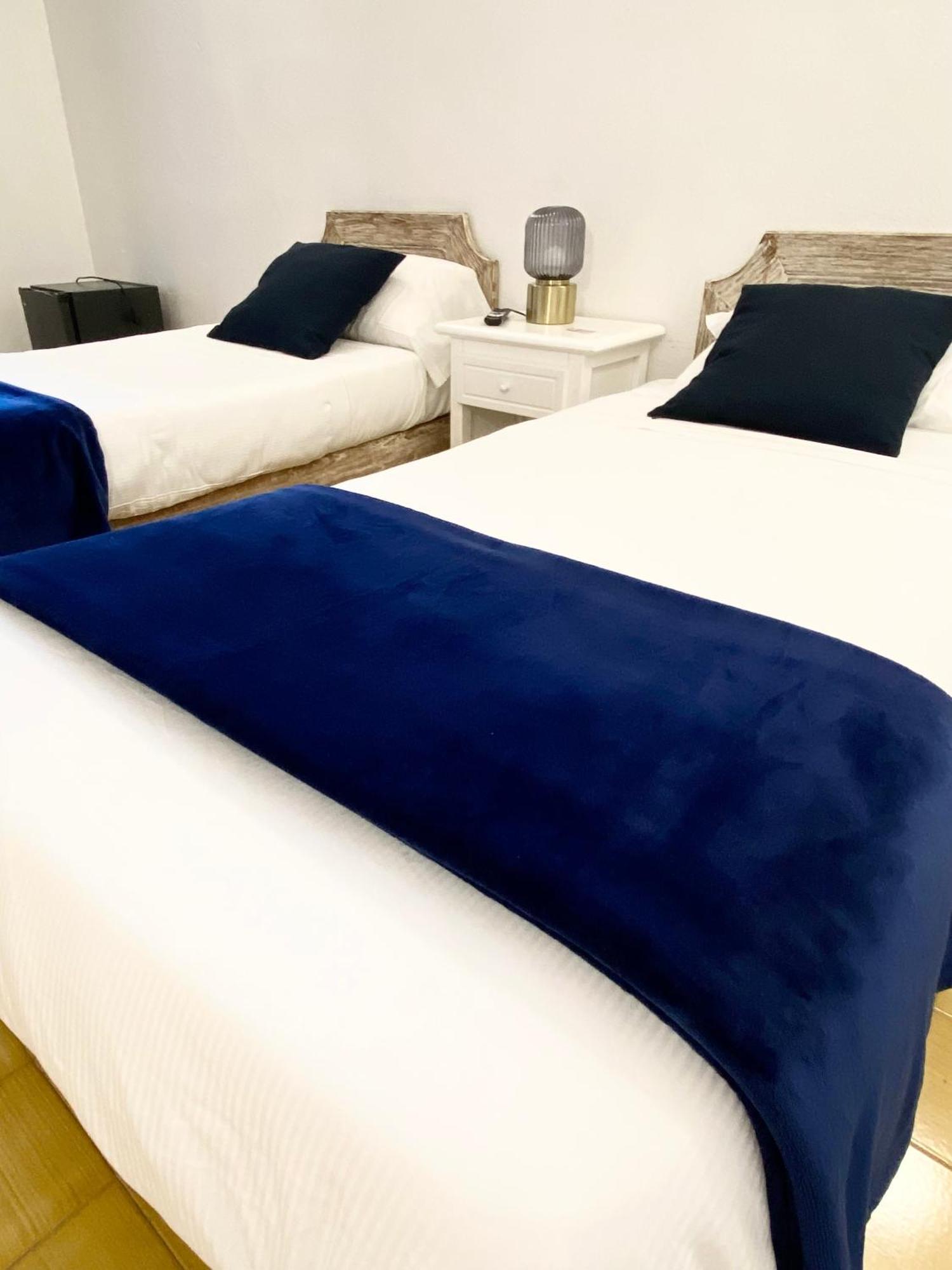 Cala Reale Rooms Marinella Marinella  Eksteriør bilde