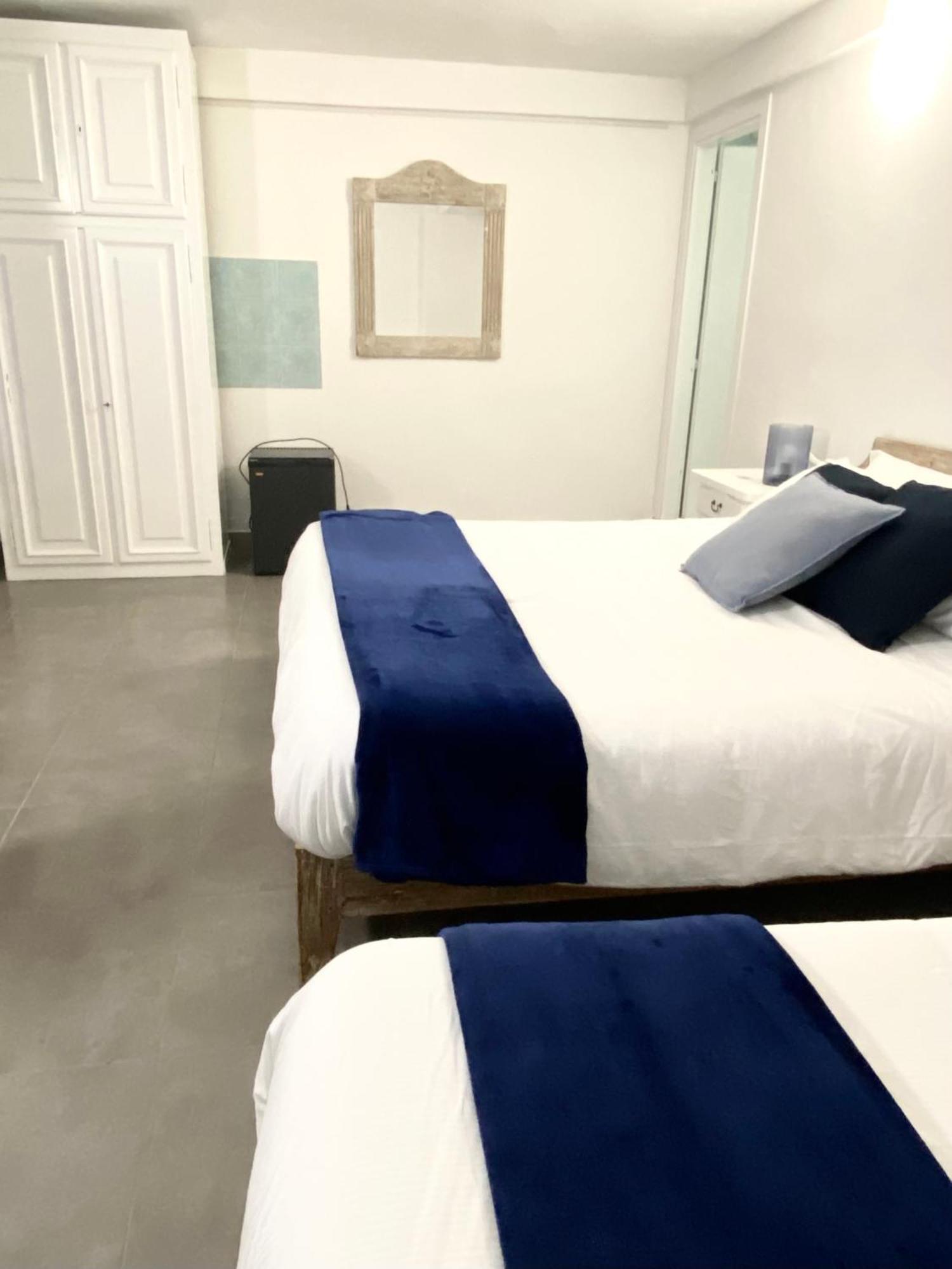 Cala Reale Rooms Marinella Marinella  Eksteriør bilde