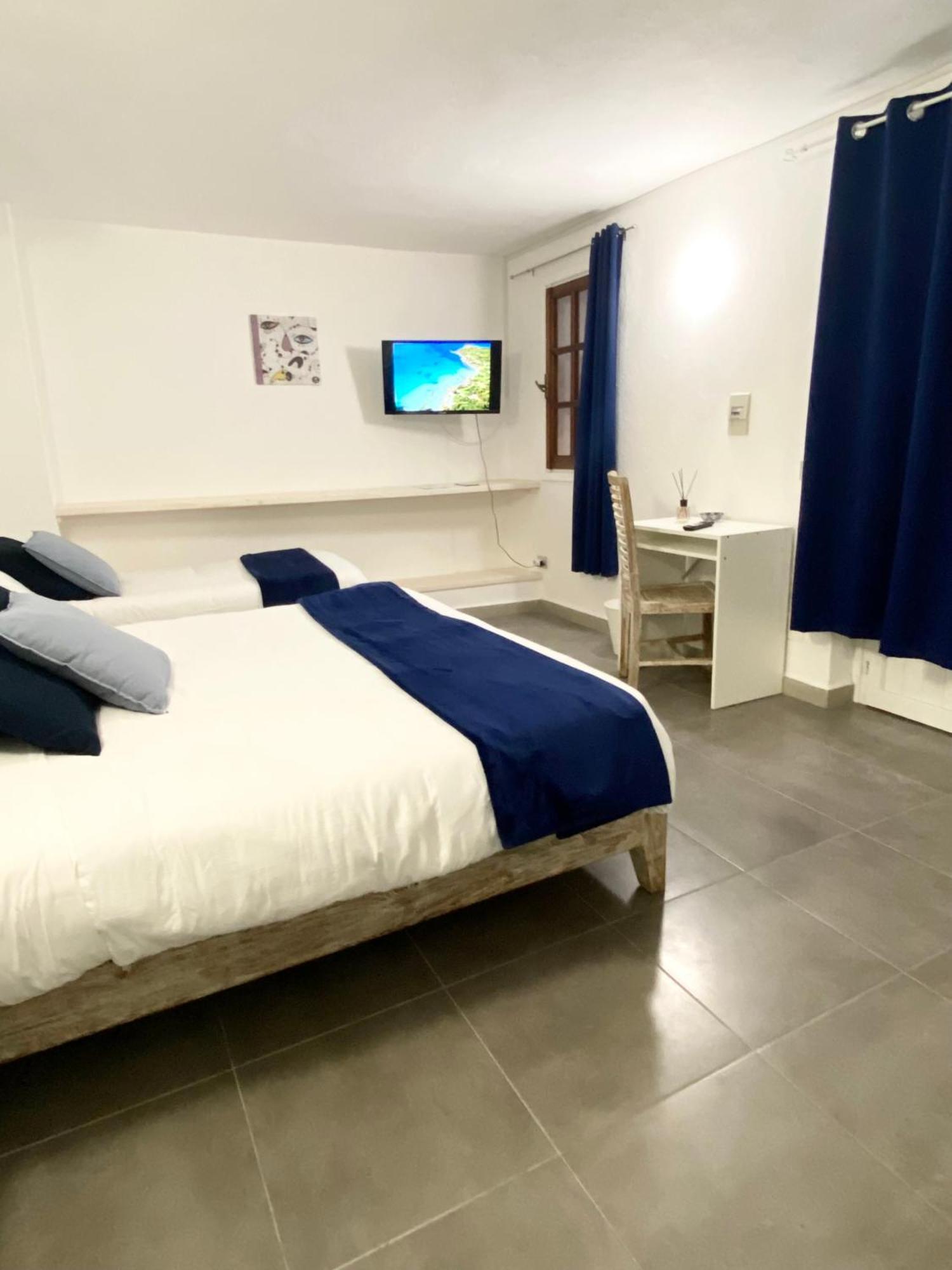 Cala Reale Rooms Marinella Marinella  Eksteriør bilde